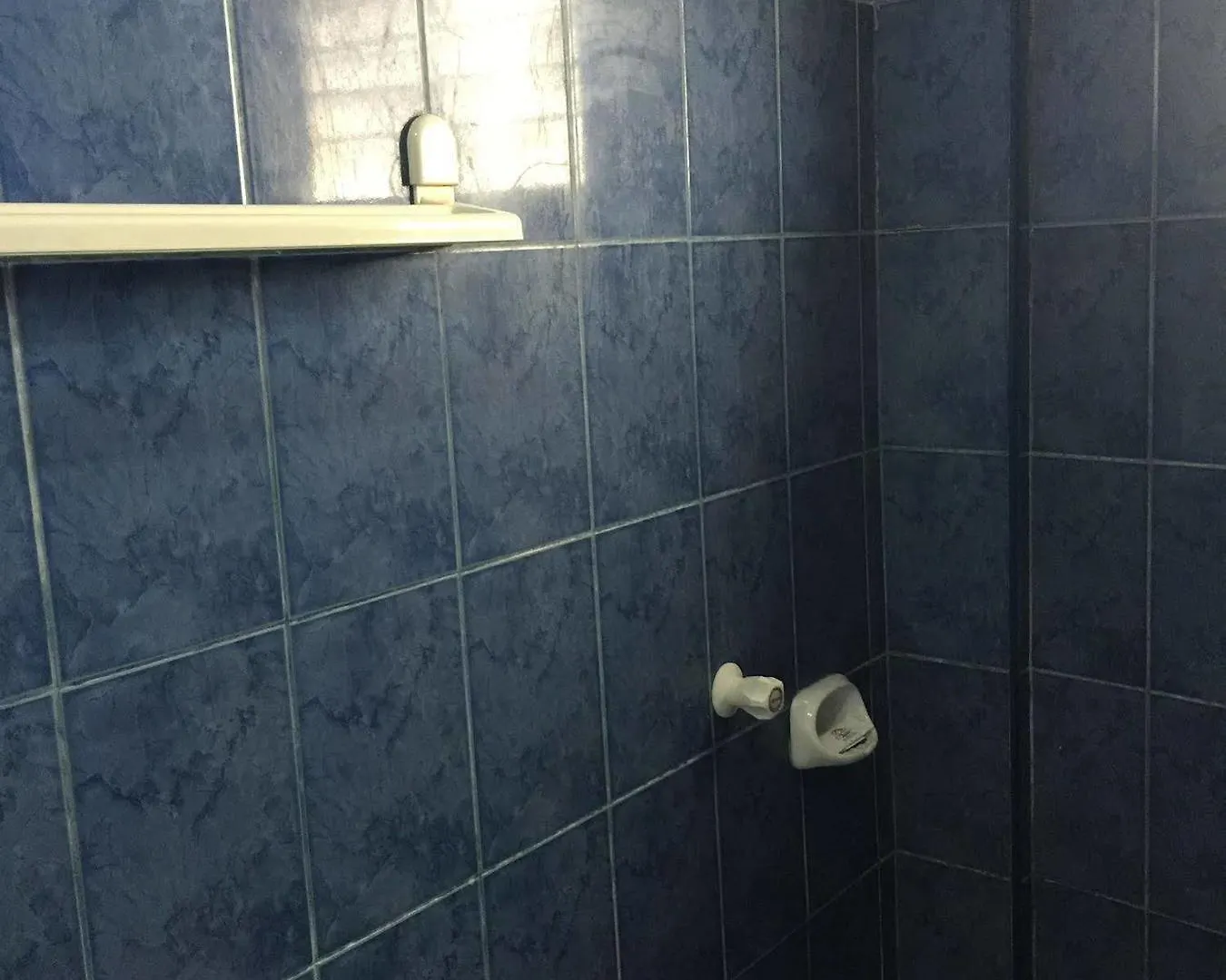 Cherrys @ Home Rooms For Rent Panglao Philippines
