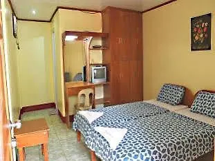 Apartment Cherrys @ Home Rooms For Rent Panglao