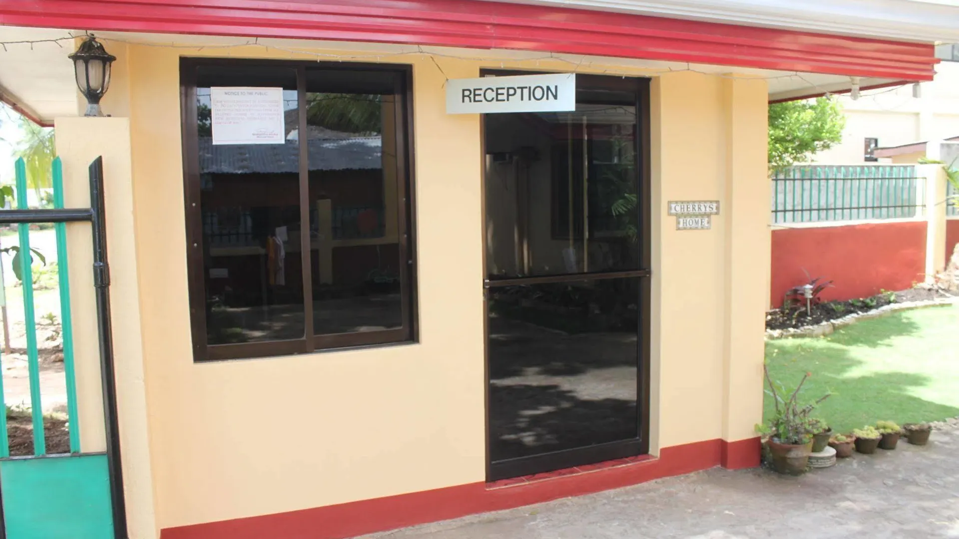 Apartment Cherrys @ Home Rooms For Rent Panglao